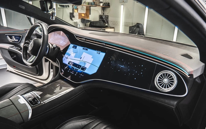 Mercedes-Benz EQS cena 495001 przebieg: 36000, rok produkcji 2022 z Korsze małe 56